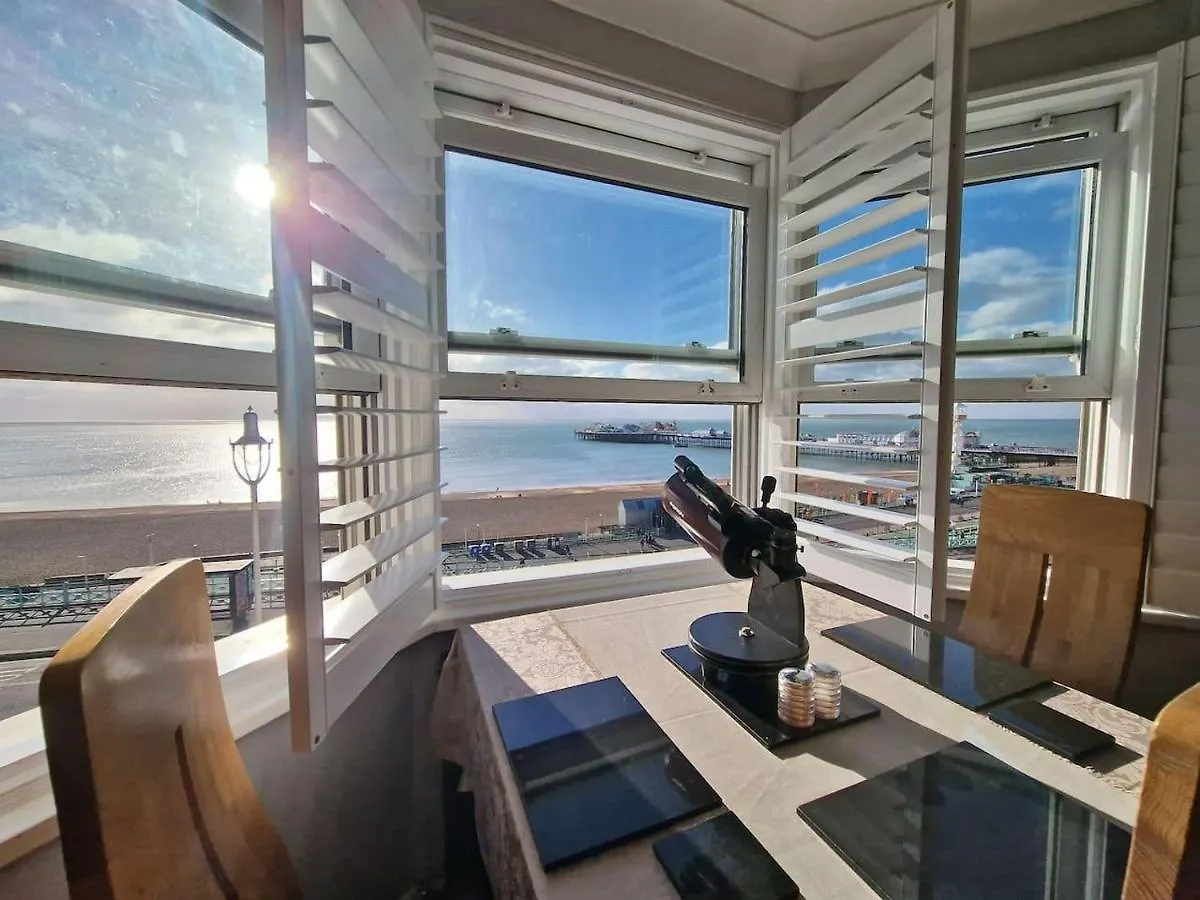 Direct Sea Views Seafront Location & Free Parking Διαμέρισμα Μπράιτον